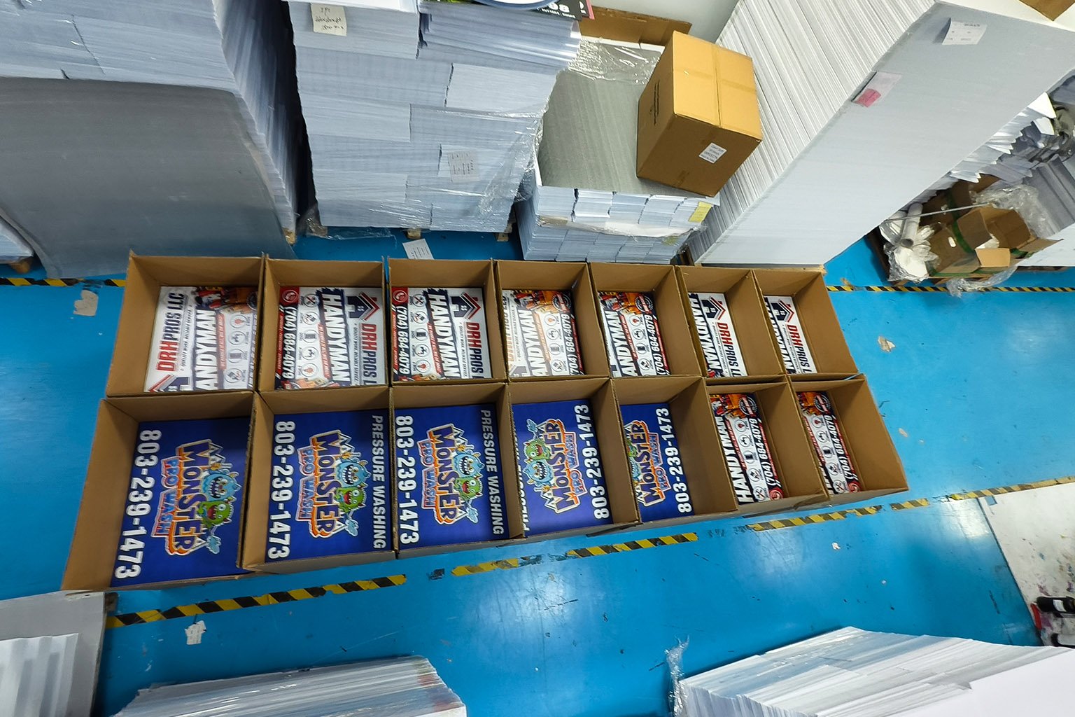 Different corrugated plastic thickness options for custom printed yard signs