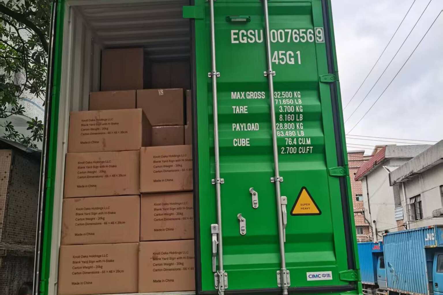 Warehouse inventory and wholesale yard sign profit margin planning